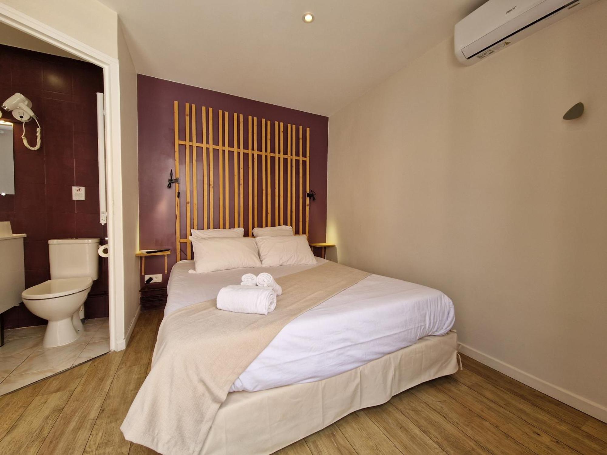Hotel Le Cosy à Saint Aygulf Extérieur photo